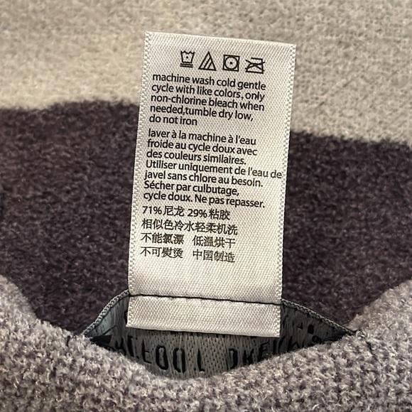 BAREFOOT DREAMS OCEAN BREEZE STRIPED PONCHO One Size soft cozy warm comfy - Picture 3 of 4